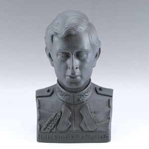 Wedgwood BUST OF PRINCE CHARLES black basalt object _